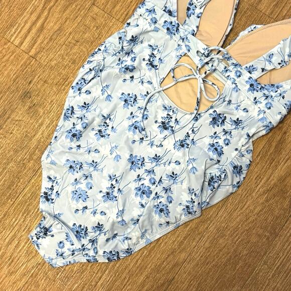 A Pea in the Pod Maternity Blue Floral Ruffle One-Piece Swimsuit Size Small - Picture 11 of 14